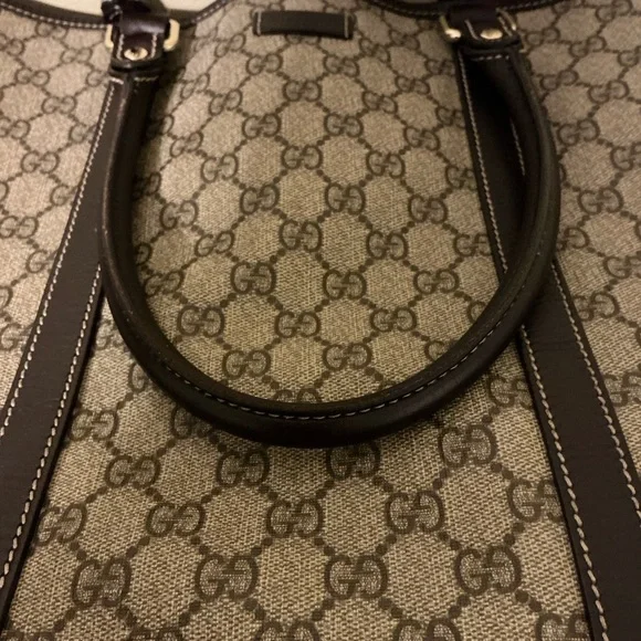 Gucci GG Supreme Large Joy Tote Bag - Picture 4 of 15